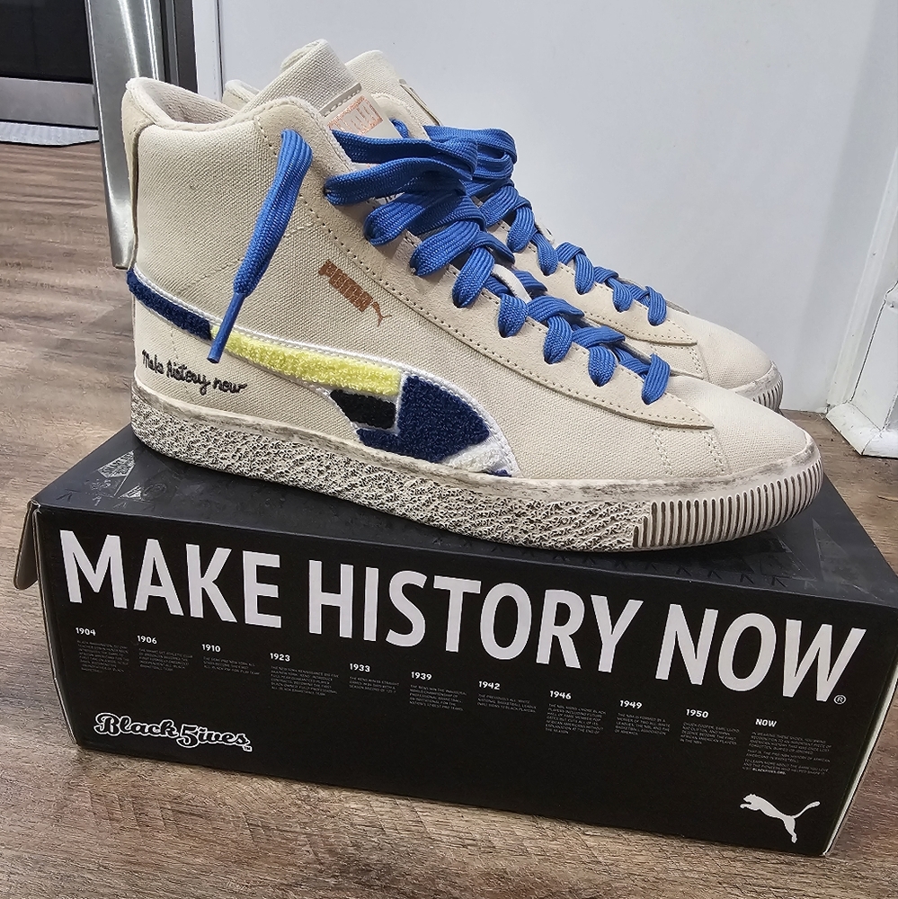 PUMABlack Fives x PUMA Chenille Clyde Mid